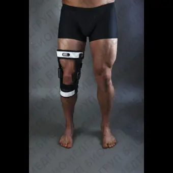 Ортез на колено Gladiator ACL Lite