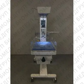 Стол неонатальной реанимации с лампой для фототерапии OKM 730 10 ich